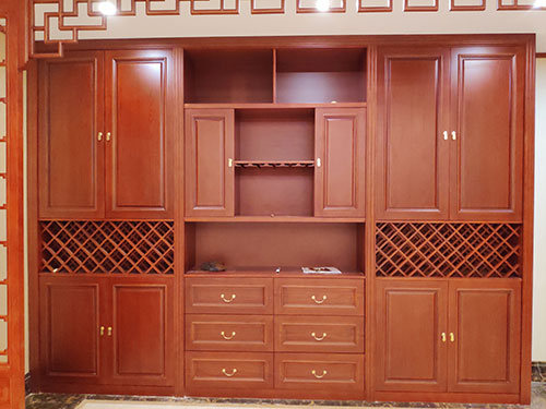 阜阳中式家居装修之中式酒柜装修效果图
